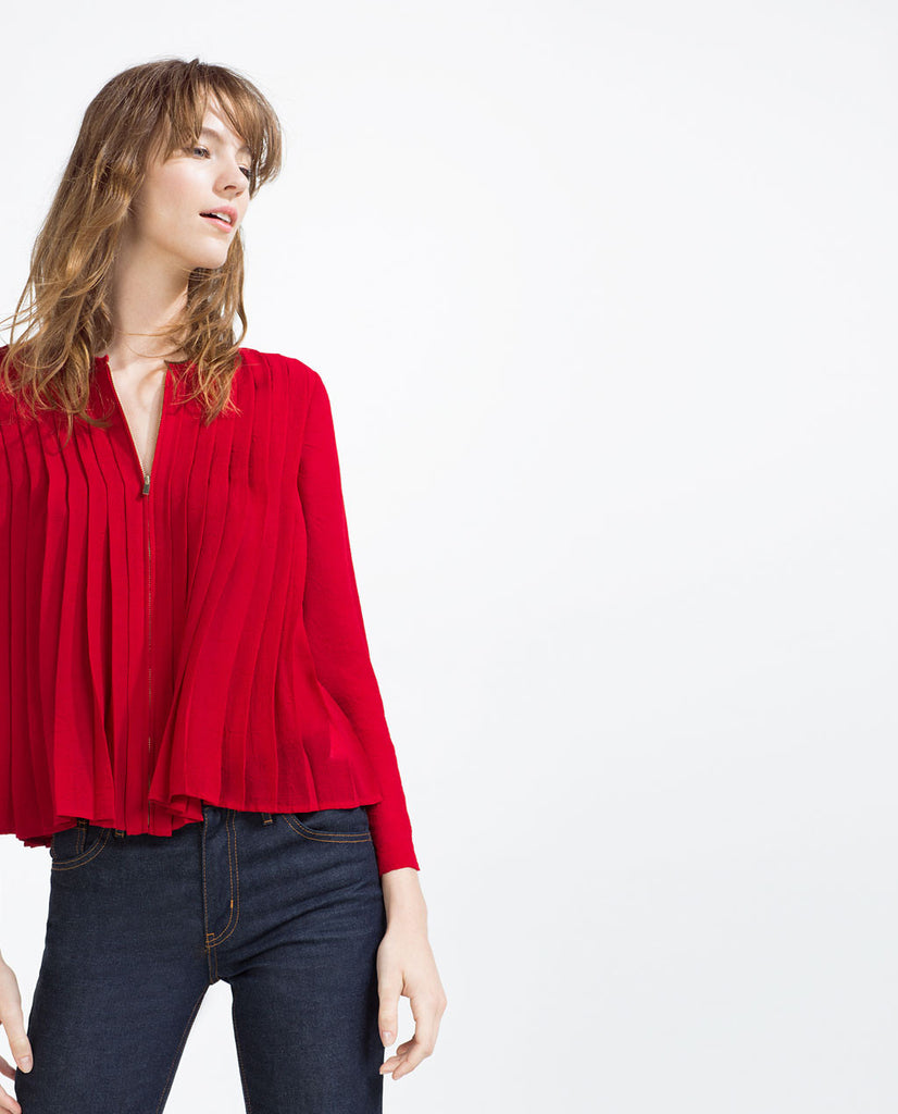 FINE PLEATED BLOUSE